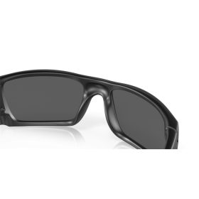 OAKLEY FUEL CELL 0OO9096 909682 60 Napszemüveg