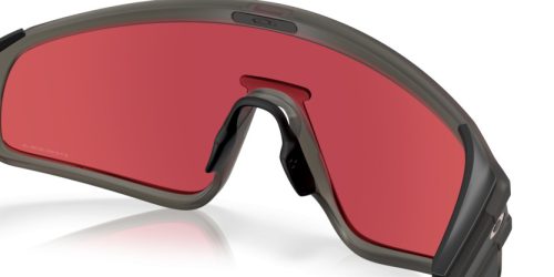 OAKLEY LATCH PANEL 0OO9404 940412 35 Napszemüveg