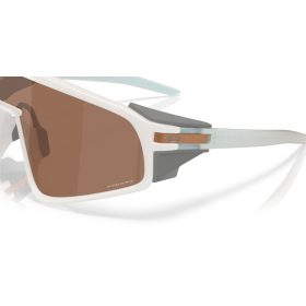OAKLEY LATCH PANEL 0OO9404 940421 35 Napszemüveg