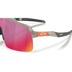 OAKLEY SUTRO LITE 0OO9463 946368 39 Napszemüveg