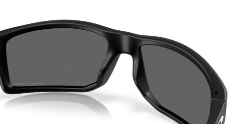 OAKLEY GIBSTON XL 0OO9470 947001 62 Napszemüveg