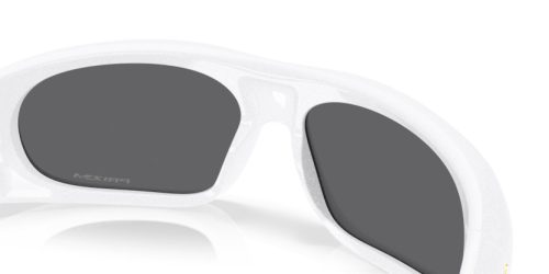 OAKLEY BELLEVILLE 0OO9491 949102 61 Napszemüveg